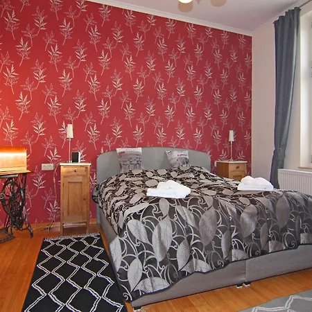 Appartamento See-eck Im Zentrum Von Ahlbeck, Cleaning Included *