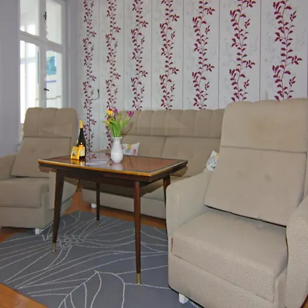 See-eck Im Zentrum Von Ahlbeck, Cleaning Included Appartamento